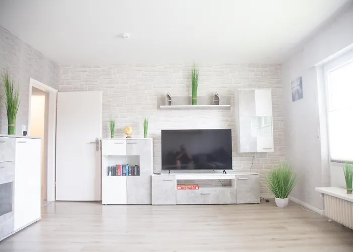 Ferienhaus mit Küche, Garten und Smart-TV